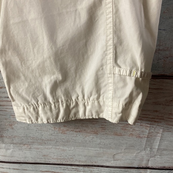 Size 12 white cargo capris. Excellent condition by Old Navy - Picture 4 of 6